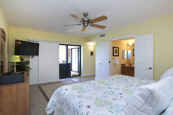 2 Bedroom Vacation Condo Direct Gulf Front